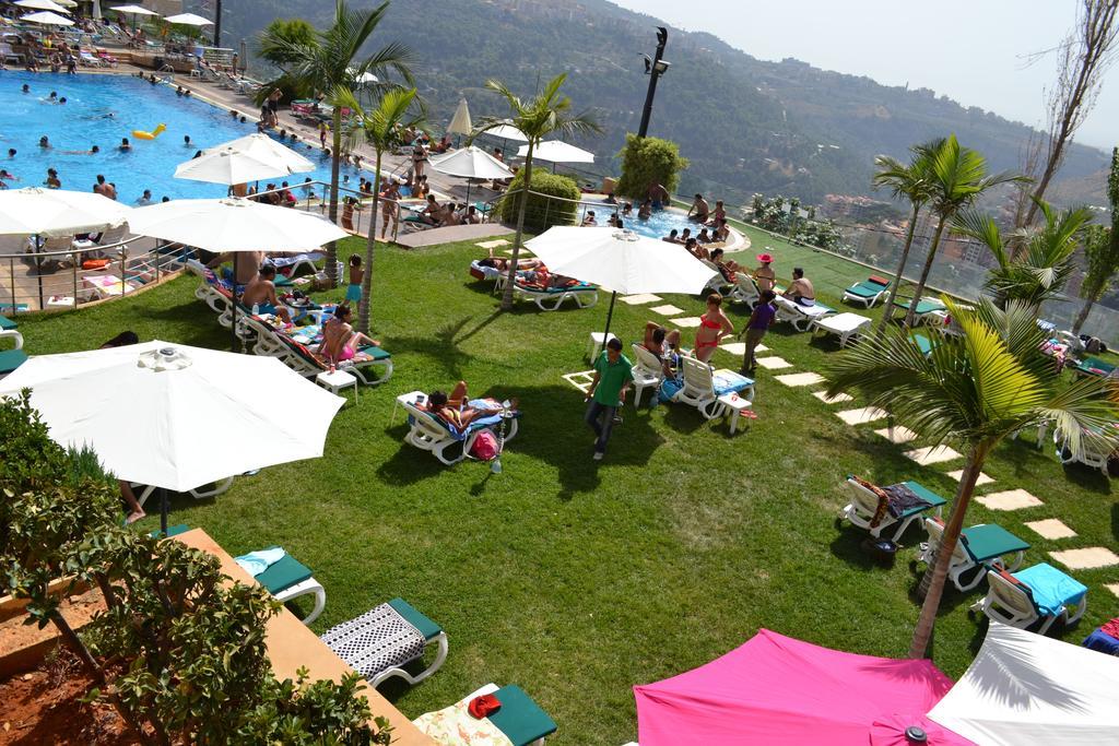 Monteverde Hotel Beit Mery Bagian luar foto