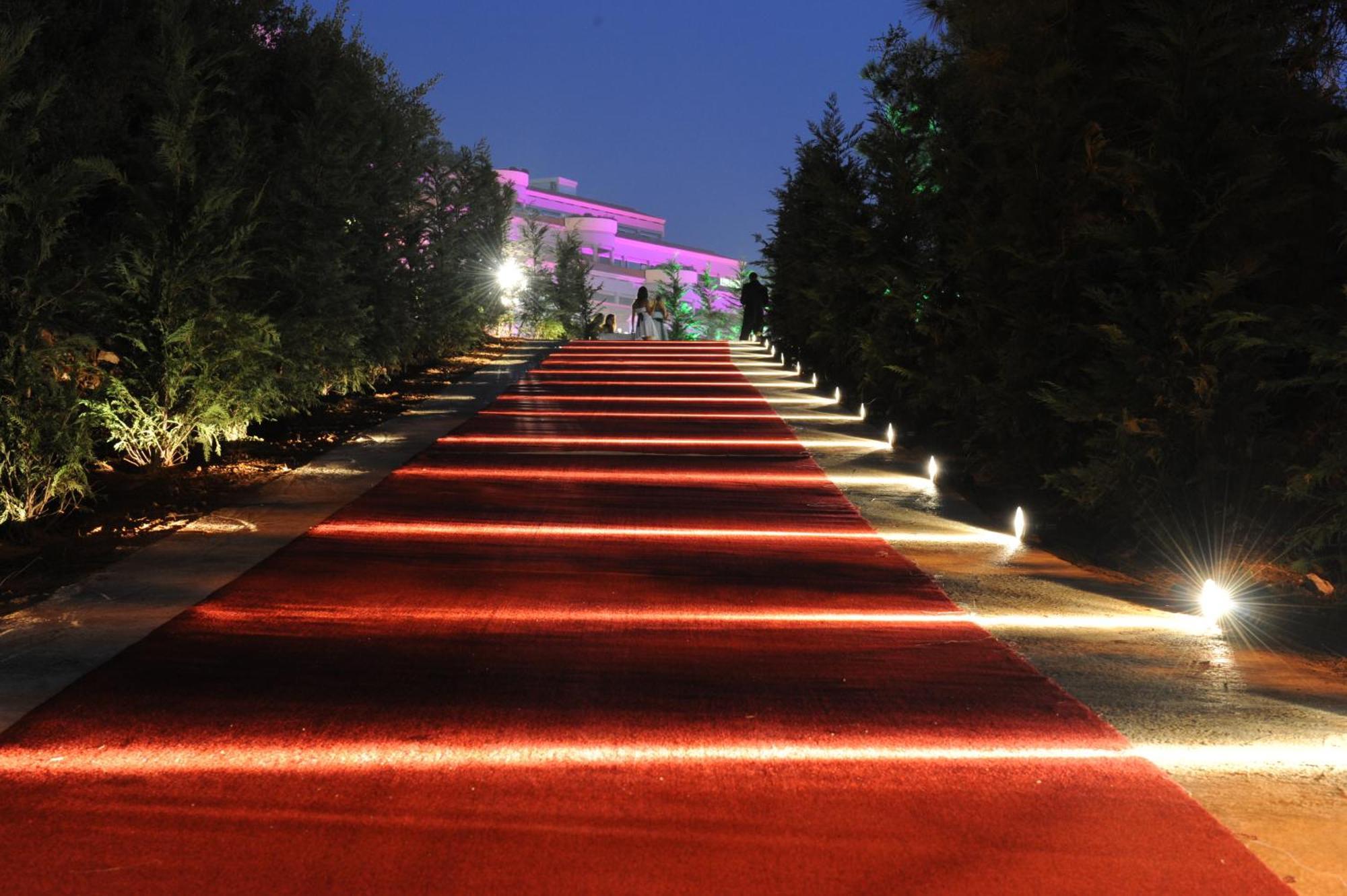 Monteverde Hotel Beit Mery Bagian luar foto