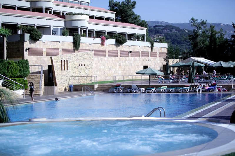 Monteverde Hotel Beit Mery Bagian luar foto